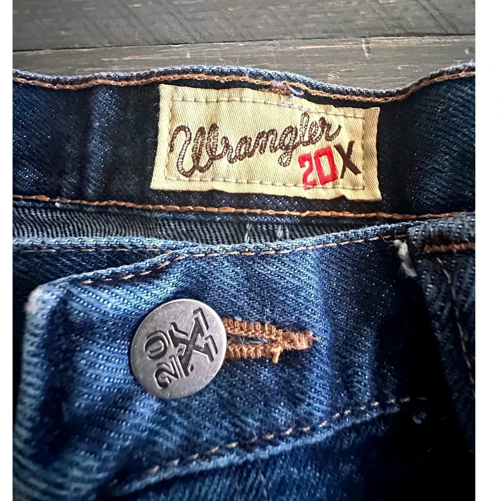 Wrangler 20X Dark Wash Denim Straight Leg Jeans Western Cowboy Men's Size 35x32